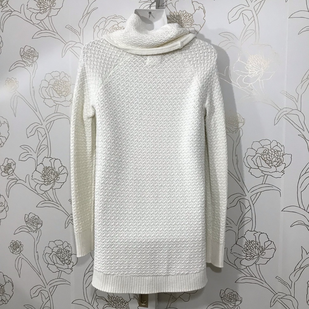 Between Me & You Knitted Cowl Sweater View 5